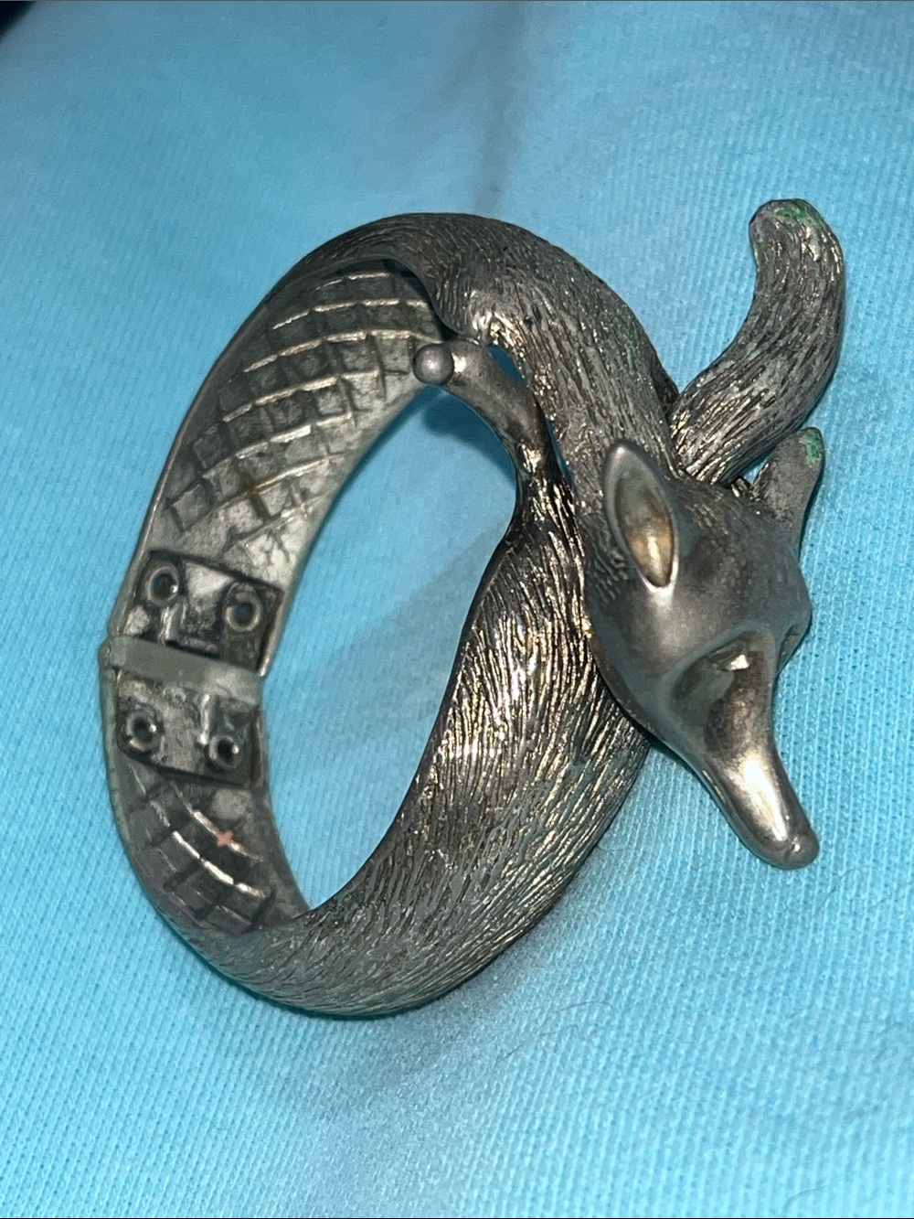 White Cliff - Fox Head Sculpted Silver-Tone Bracelet - Women Jewelry Rare